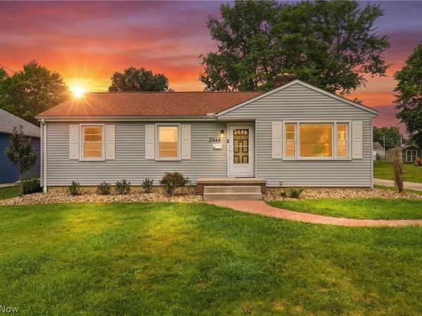 2944 Howell Drive , Poland, OH 44514