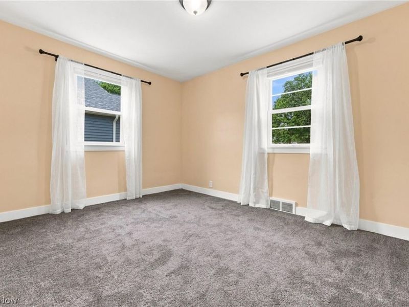 2944 Howell Drive, Poland, OH 44514 Photo 11