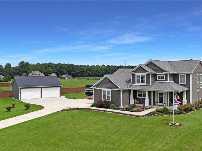 13605 Carrington Drive, Grafton, OH 44044 Photo 1