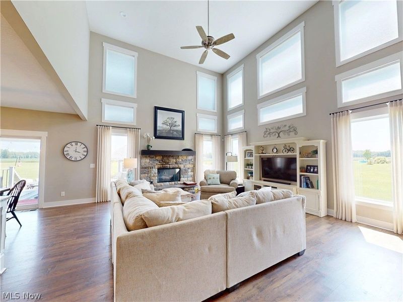 13605 Carrington Drive, Grafton, OH 44044 Photo 9