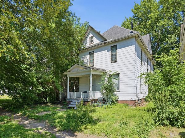 1205 14th 1/2 Street , Rock Island, IL 61201