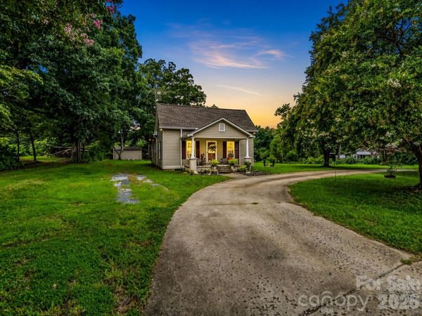 1264 Piney Ridge Road , Forest City, NC 28043