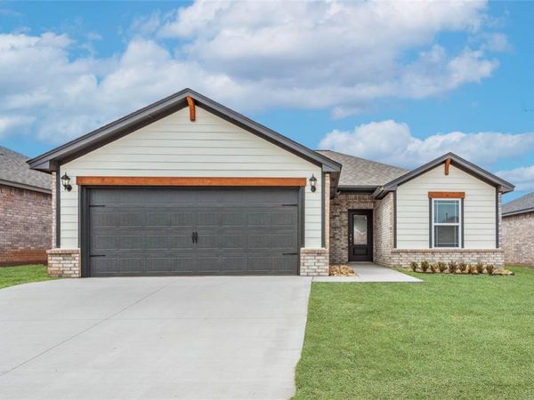 1805 Palmatum Road, El Reno, OK 73036