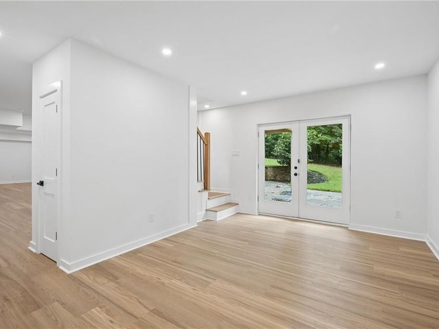 Property Image 64