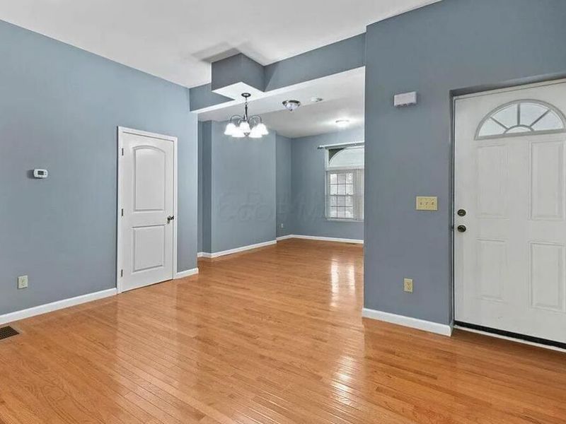 369 N Monroe Avenue, Columbus, OH 43203 Photo 12