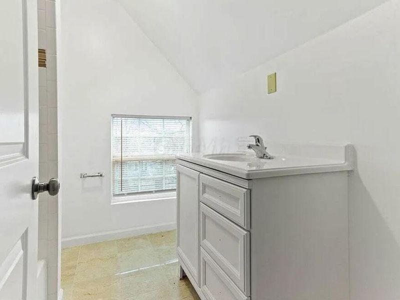 369 N Monroe Avenue, Columbus, OH 43203 Photo 38