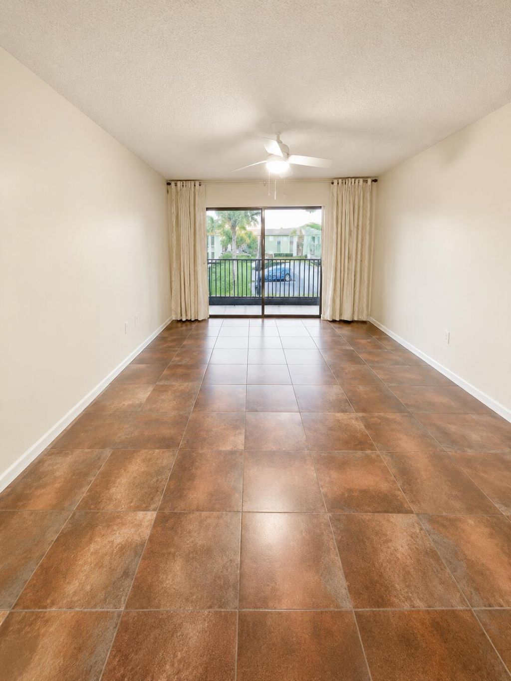 4147 NW 90th Avenue, Unit 206, Coral Springs, FL 33065 Photo