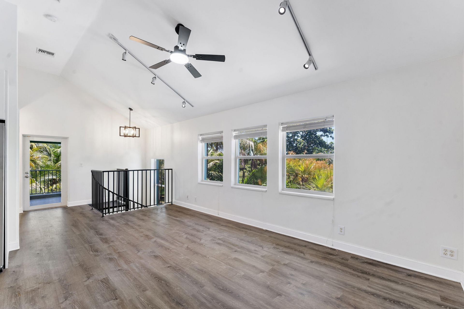7044 Thompson Road, Boynton Beach, FL 33426 Photo