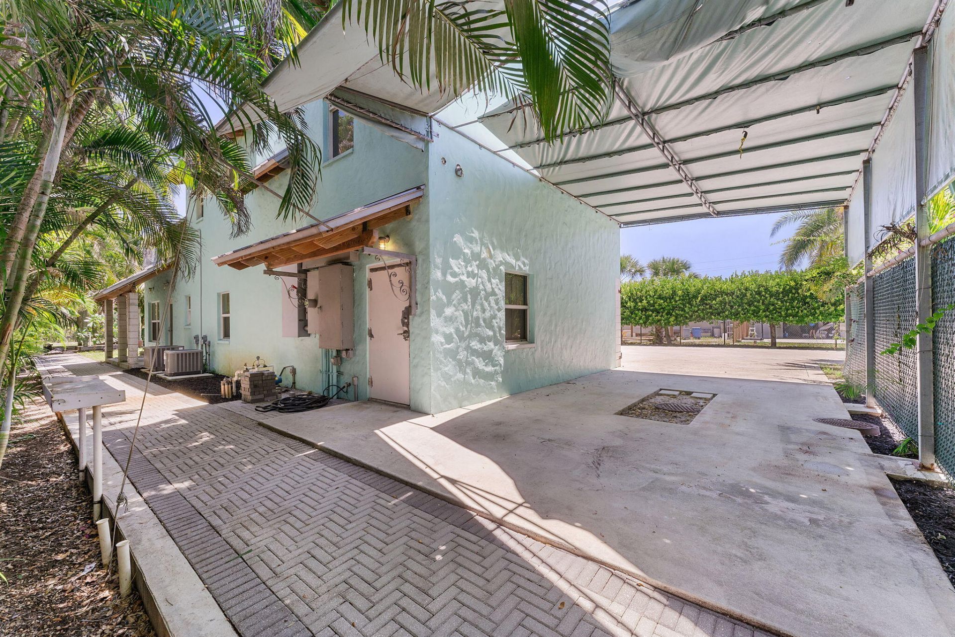 7044 Thompson Road, Boynton Beach, FL 33426 Photo