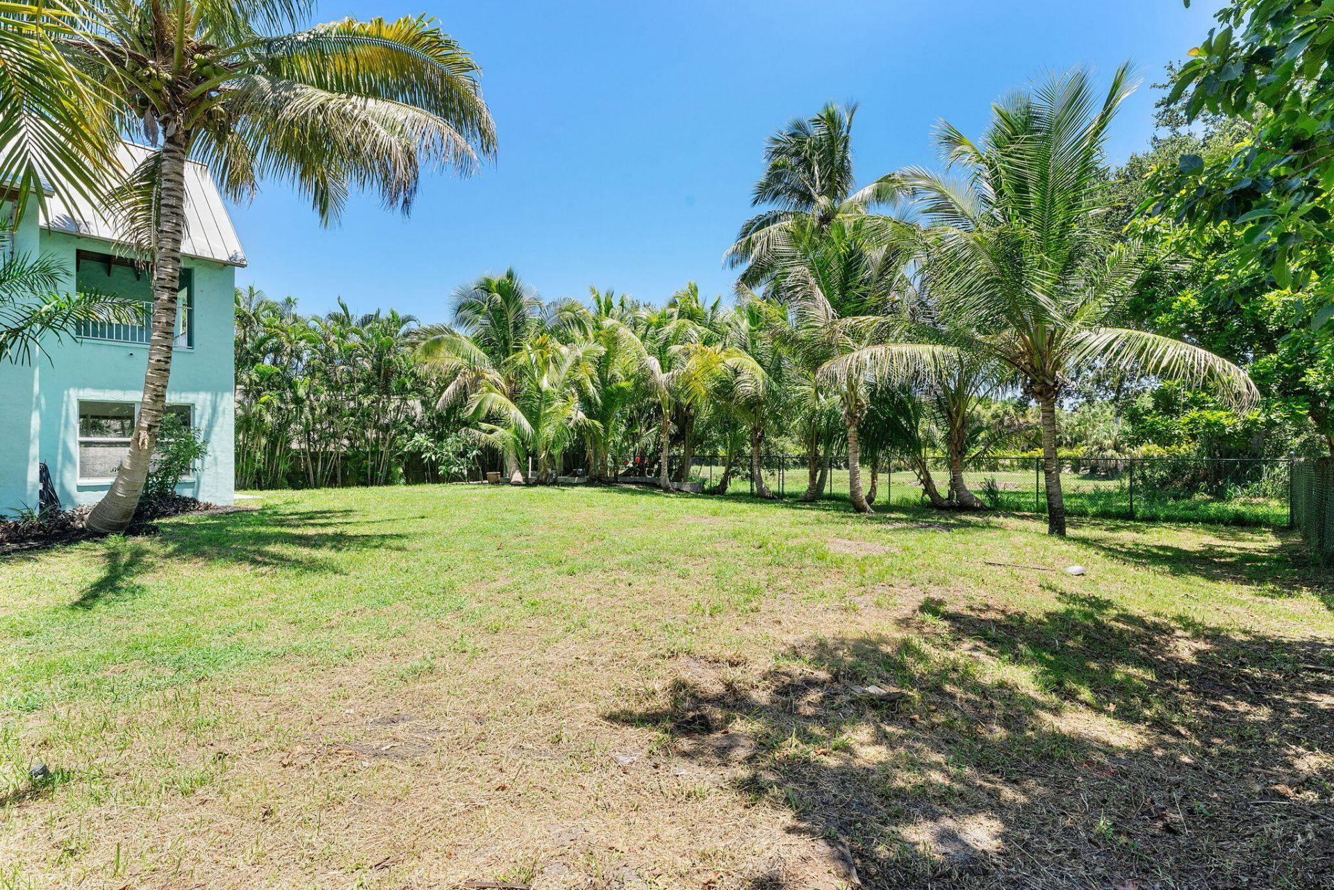 7044 Thompson Road, Boynton Beach, FL 33426 Photo