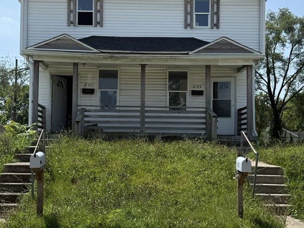 831 W 27th Street , Indianapolis, IN 46208