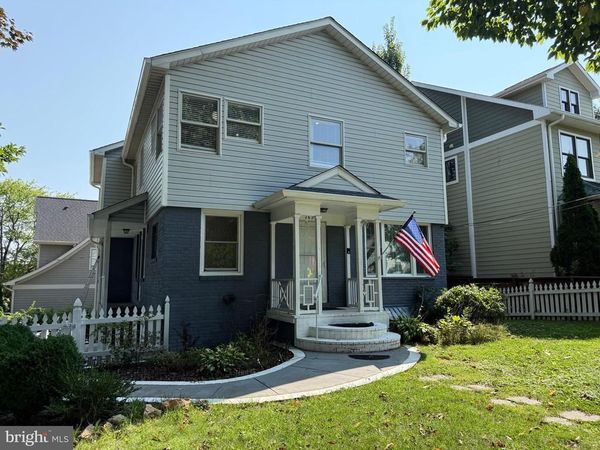 2637 N GREENBRIER STREET, ARLINGTON, VA 22207