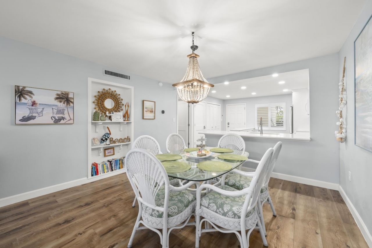 979 E Gulf Dr, Unit 242, Sanibel, FL 33957 Photo