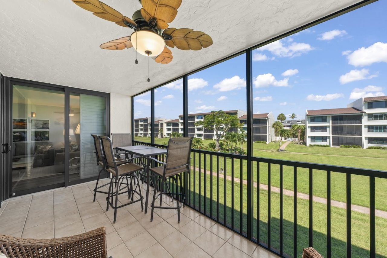 979 E Gulf Dr, Unit 242, Sanibel, FL 33957 Photo