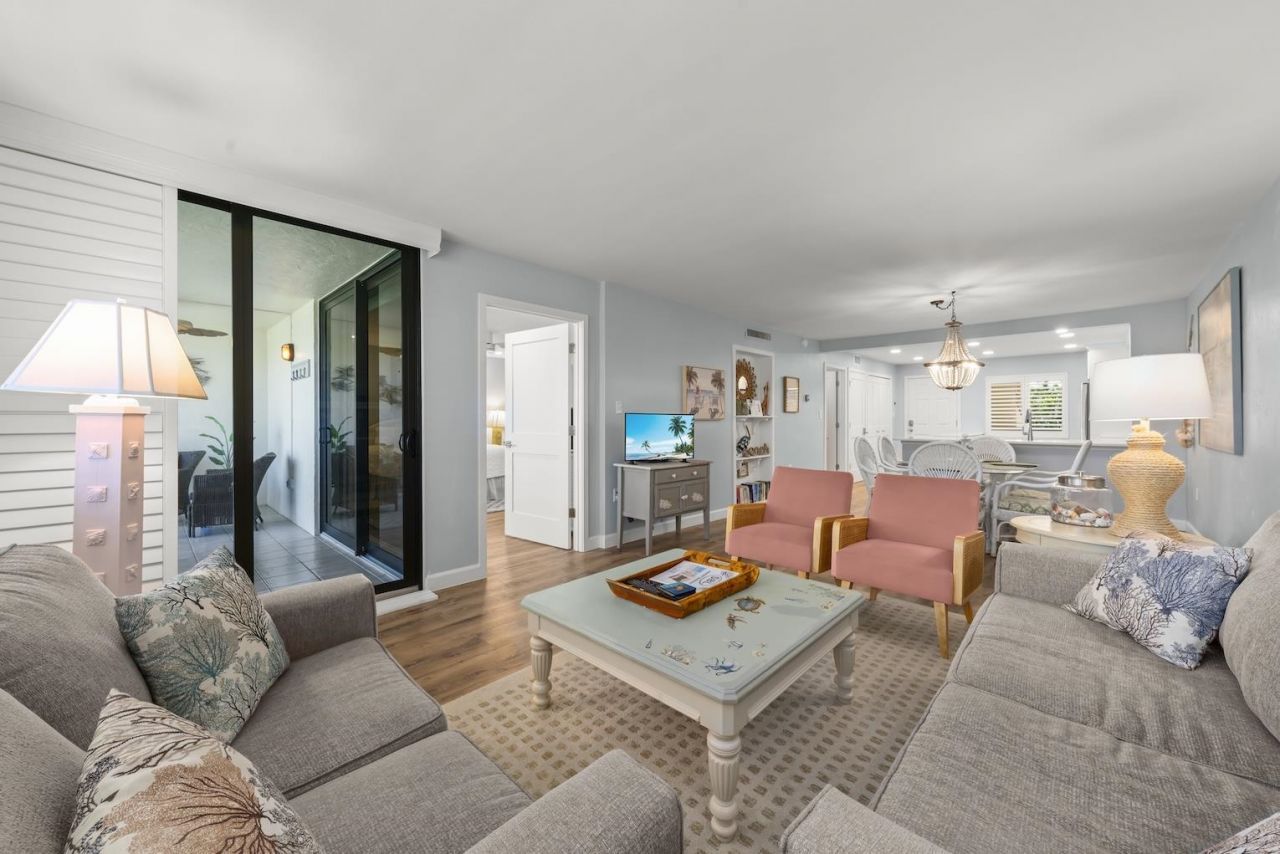 979 E Gulf Dr, Unit 242, Sanibel, FL 33957 Photo
