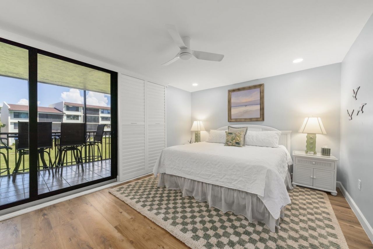 979 E Gulf Dr, Unit 242, Sanibel, FL 33957 Photo