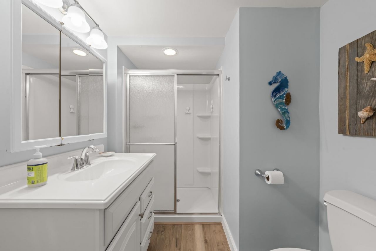 979 E Gulf Dr, Unit 242, Sanibel, FL 33957 Photo