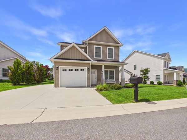 256 Louise LN , Elliston, VA 24087