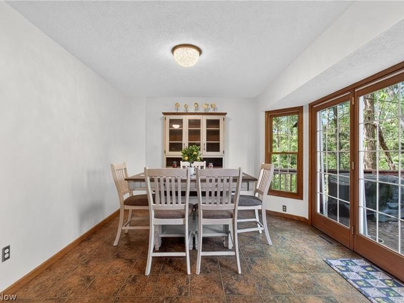 1741 Wales Road NE, Massillon, OH 44646 Photo 11