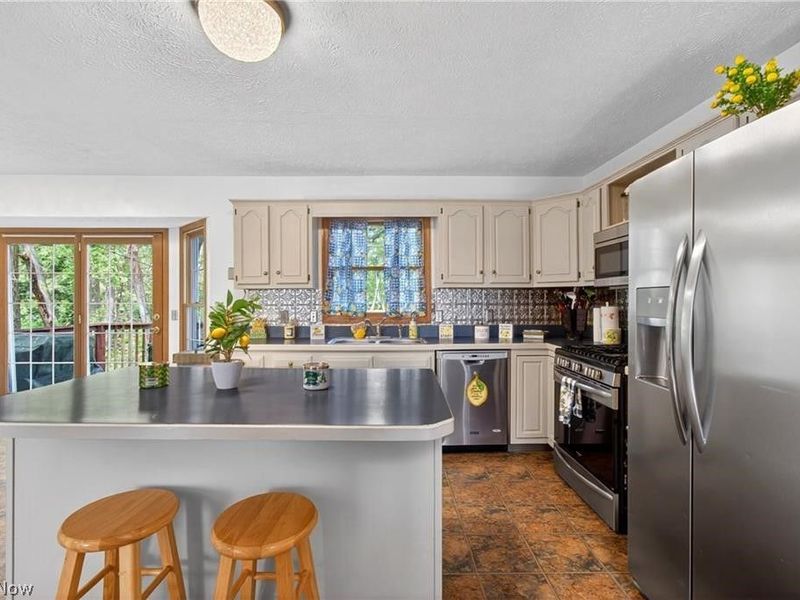 1741 Wales Road NE, Massillon, OH 44646 Photo 8