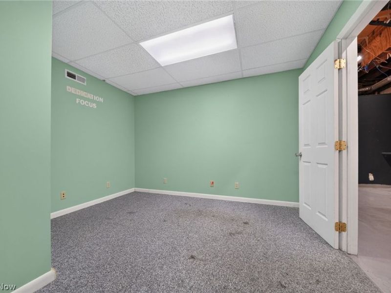 2539 W Prospect Road, Ashtabula, OH 44004 Photo 28