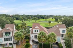 727 Spinnaker Beachhouse Court photo 4