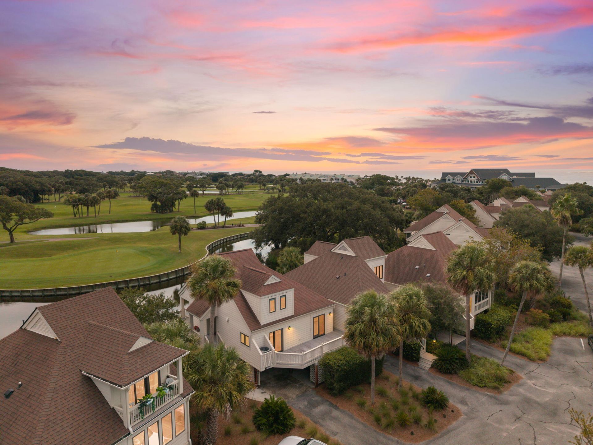 727 Spinnaker Beachhouse Court Photo 35
