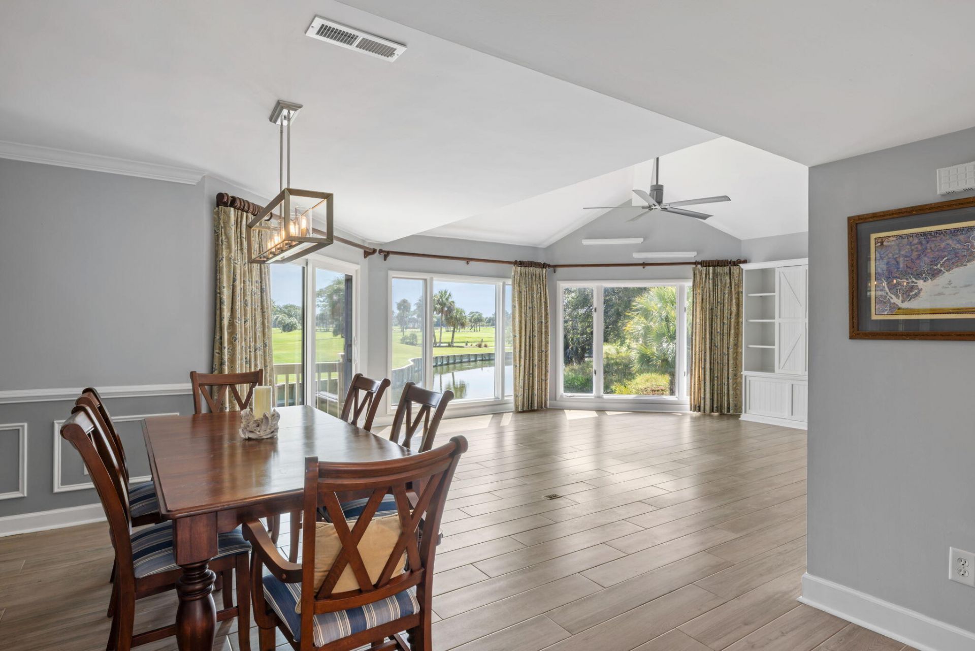 727 Spinnaker Beachhouse Court Photo 8