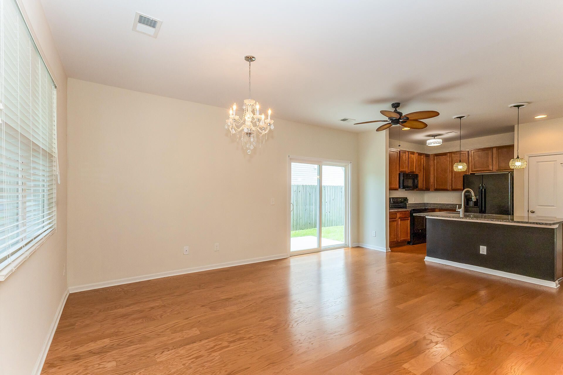 380 Flyway Road Photo 17