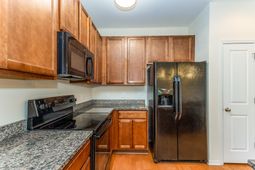 380 Flyway Road photo 4