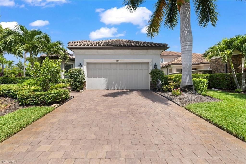 9515 Campanile Cir , Naples, FL 34114 Photo