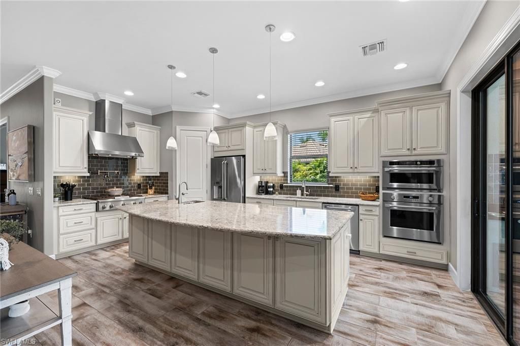 9515 Campanile Cir , Naples, FL 34114 Photo