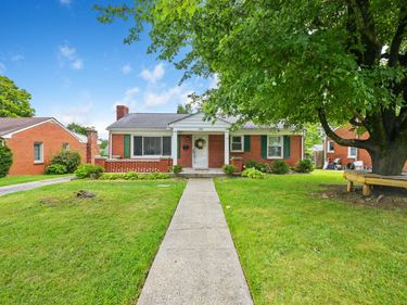 284 Taylor Drive, Lexington, KY 40511