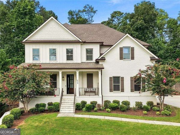 435 Cambria Lane SW, Lilburn, GA 30047