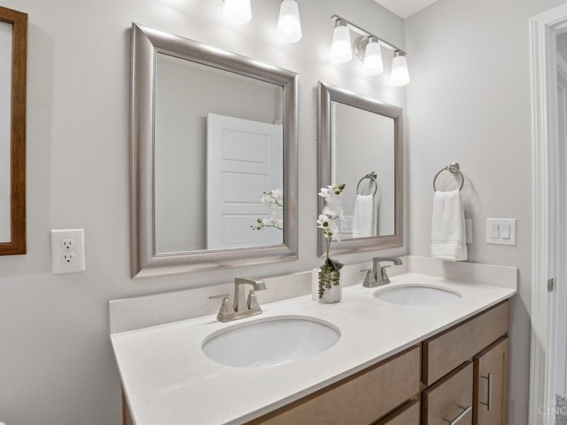 8050 Duke Boulevard, Deerfield Township, OH 45040 Photo 33