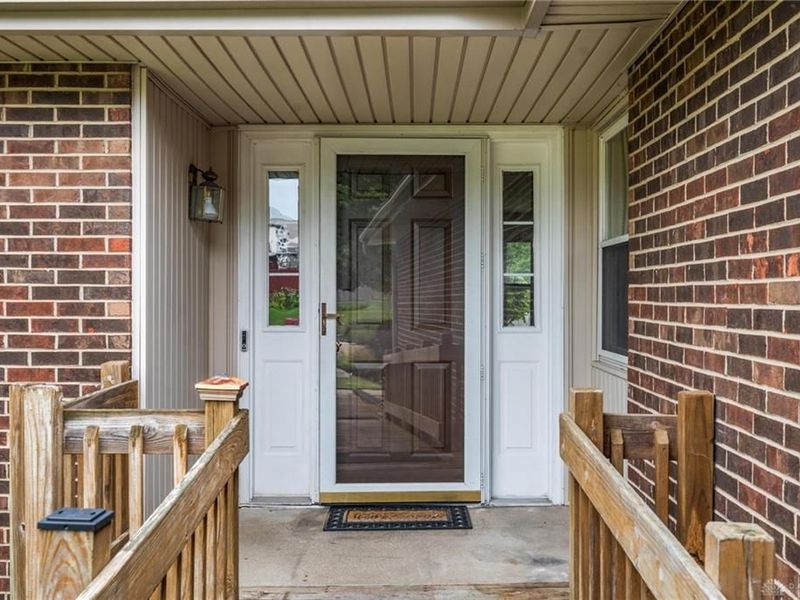 6560 Semley Court, Dayton, OH 45415 Photo 2