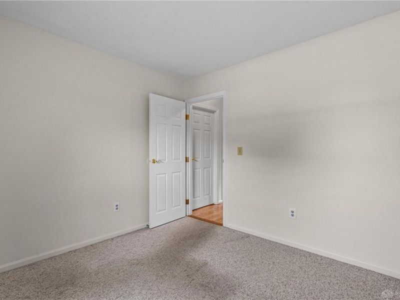 6560 Semley Court, Dayton, OH 45415 Photo 28