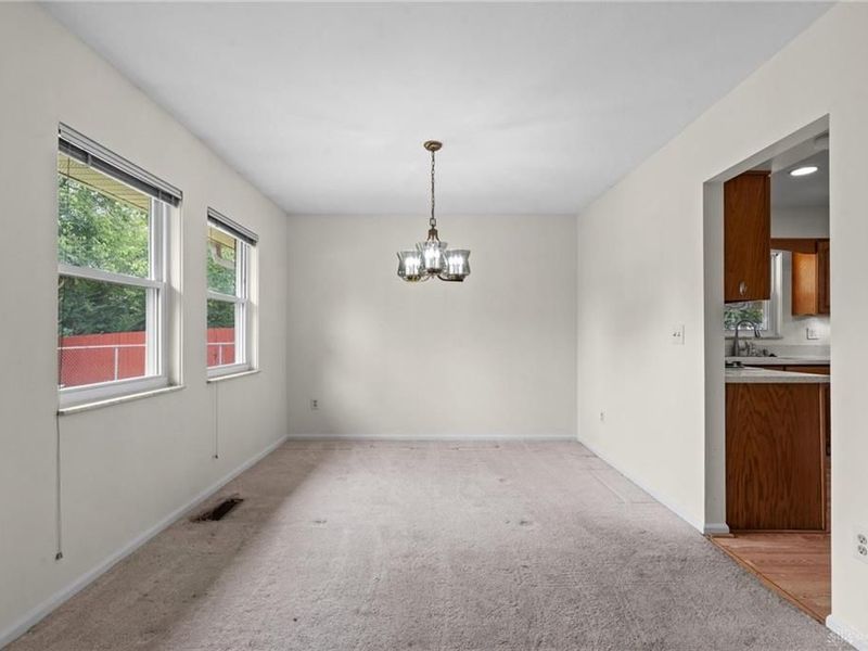 6560 Semley Court, Dayton, OH 45415 Photo 7