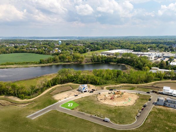 7528 California Love Trail, Middleton, WI 53562