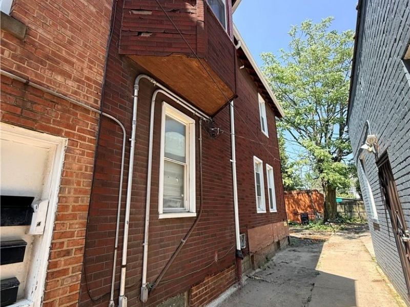 12722 Lorain Avenue, Cleveland, OH 44111 Photo 5