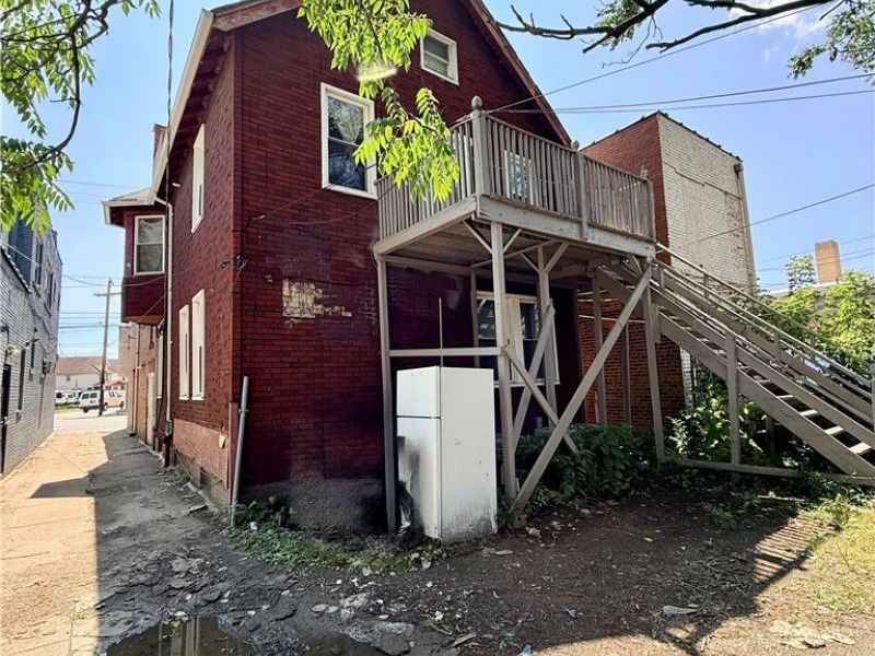 12722 Lorain Avenue, Cleveland, OH 44111 Photo 6