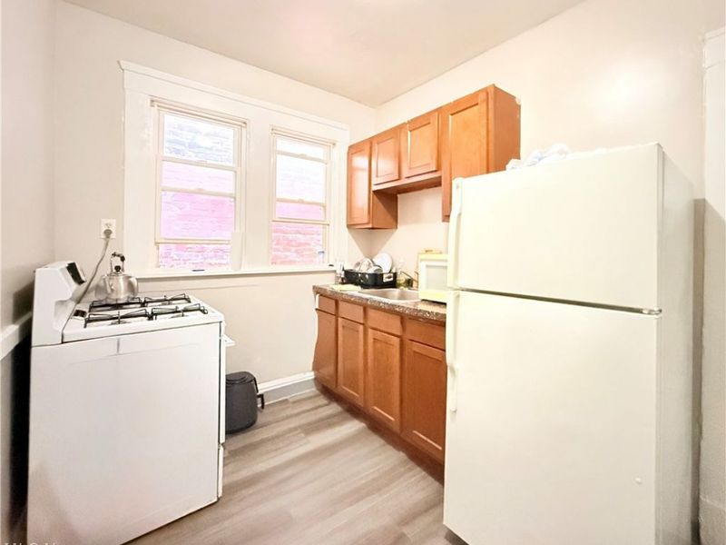 12722 Lorain Avenue, Cleveland, OH 44111 Photo 9