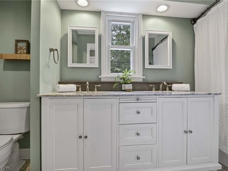 1705 Southbend Drive, Rocky River, OH 44116 Photo 25