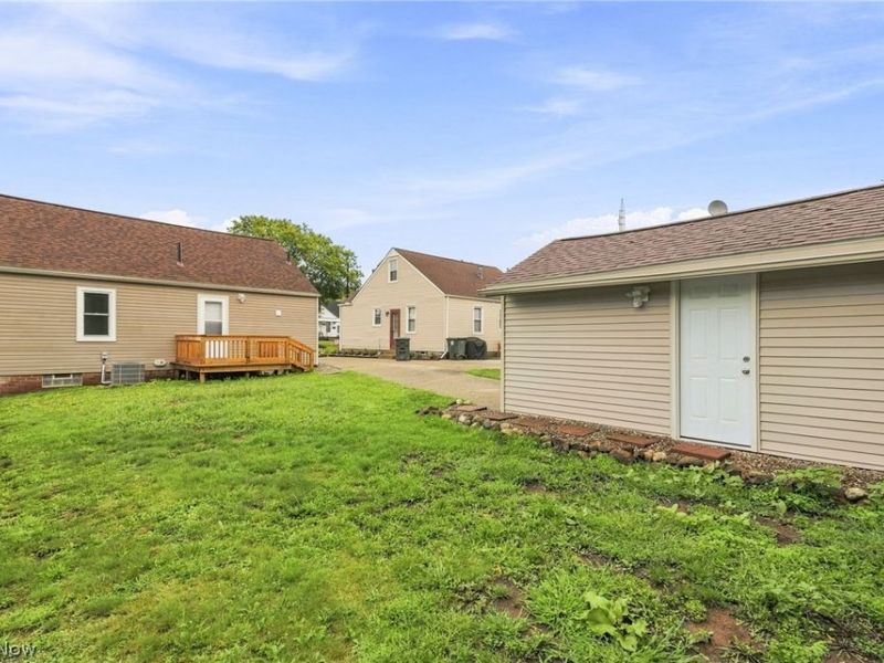 1534 Norwood Place NW, Canton, OH 44709 Photo 21