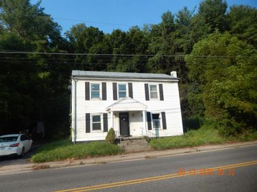 3942 CHURCHVILLE AVE, CHURCHVILLE, VA 24421
