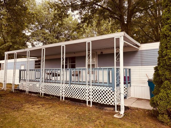 210 Cedar Street , Unit 151, Pataskala, OH 43062