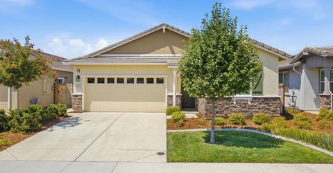 1064 Trout Creek Ln, Lincoln, CA 95648 Photo