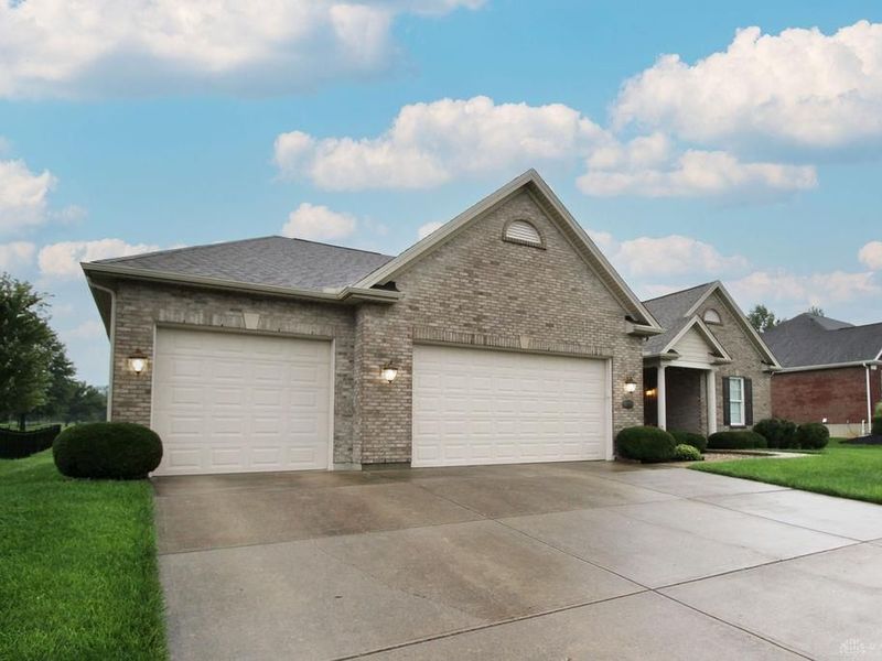 5848 Golden Bell Way, Liberty Township, OH 45011 Photo 5