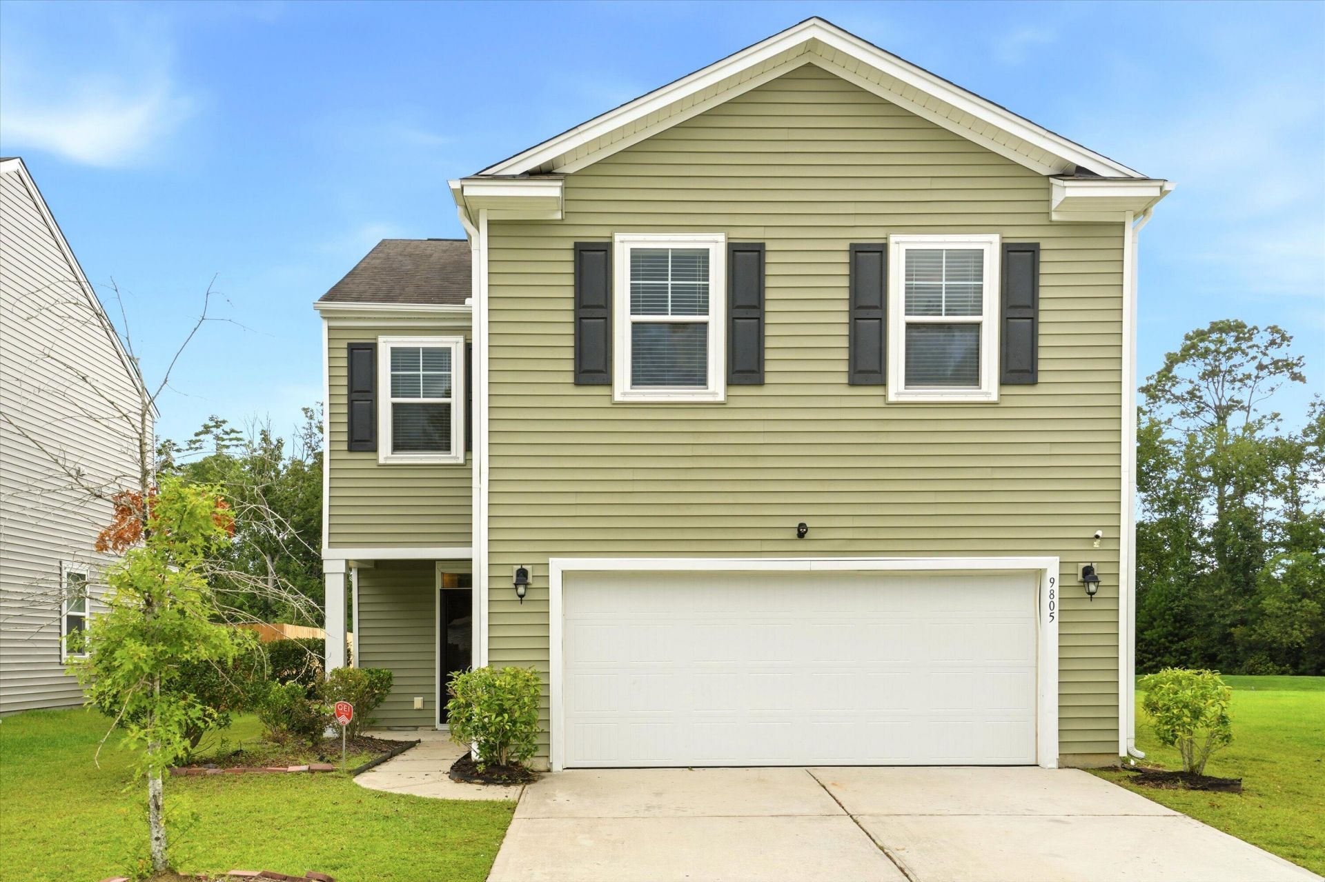 9805 Wooden Pestle Way Photo 1