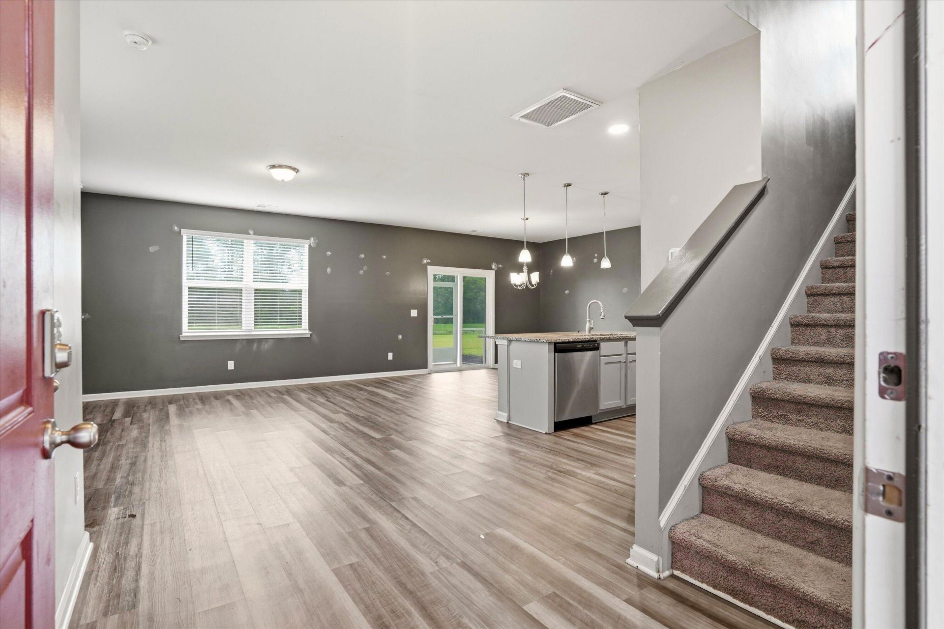 9805 Wooden Pestle Way Photo 6